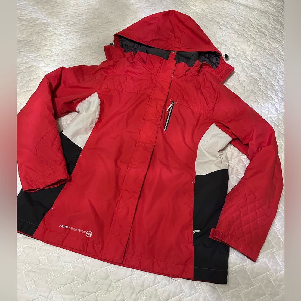 Women’s Free Country Radiance Jacket 
Size Large Quilted Interior Hooded
